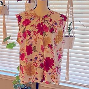 Sleeveless Button-Front Cocoon Top